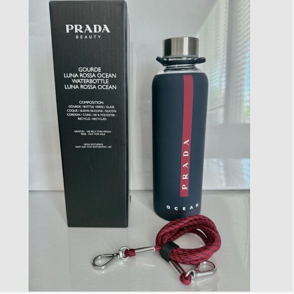Prada Luna Rossa Screw-Top & Handle 16 oz Water Bottle New In Box - Picture 2 of 3